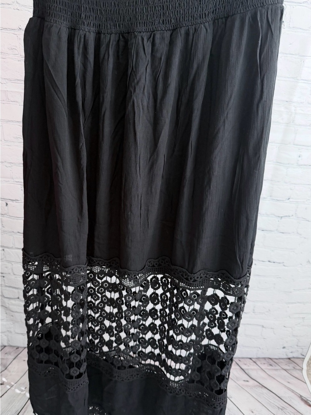 Black Lace Panel Maxi Skirt - Picture 5 of 10